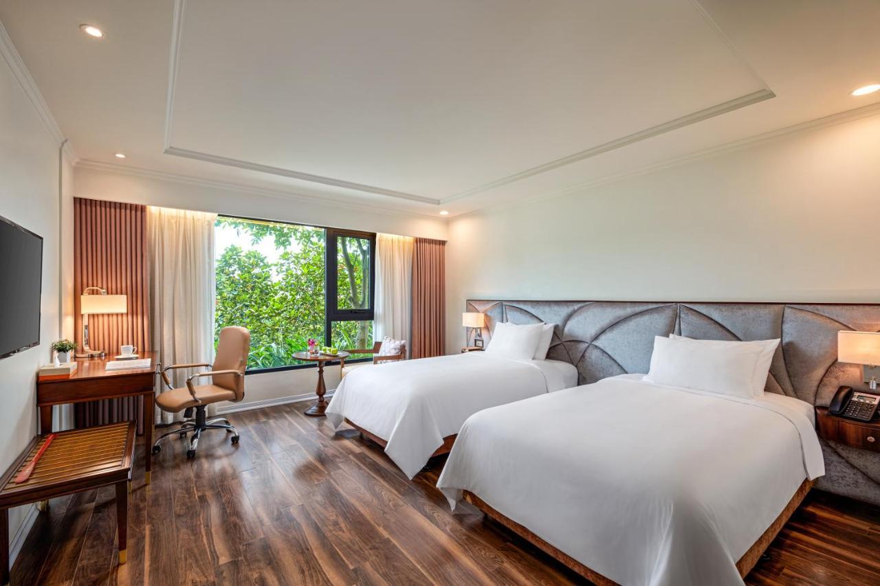 Ravatel Luxury Hotel Bac Giang Esterno foto