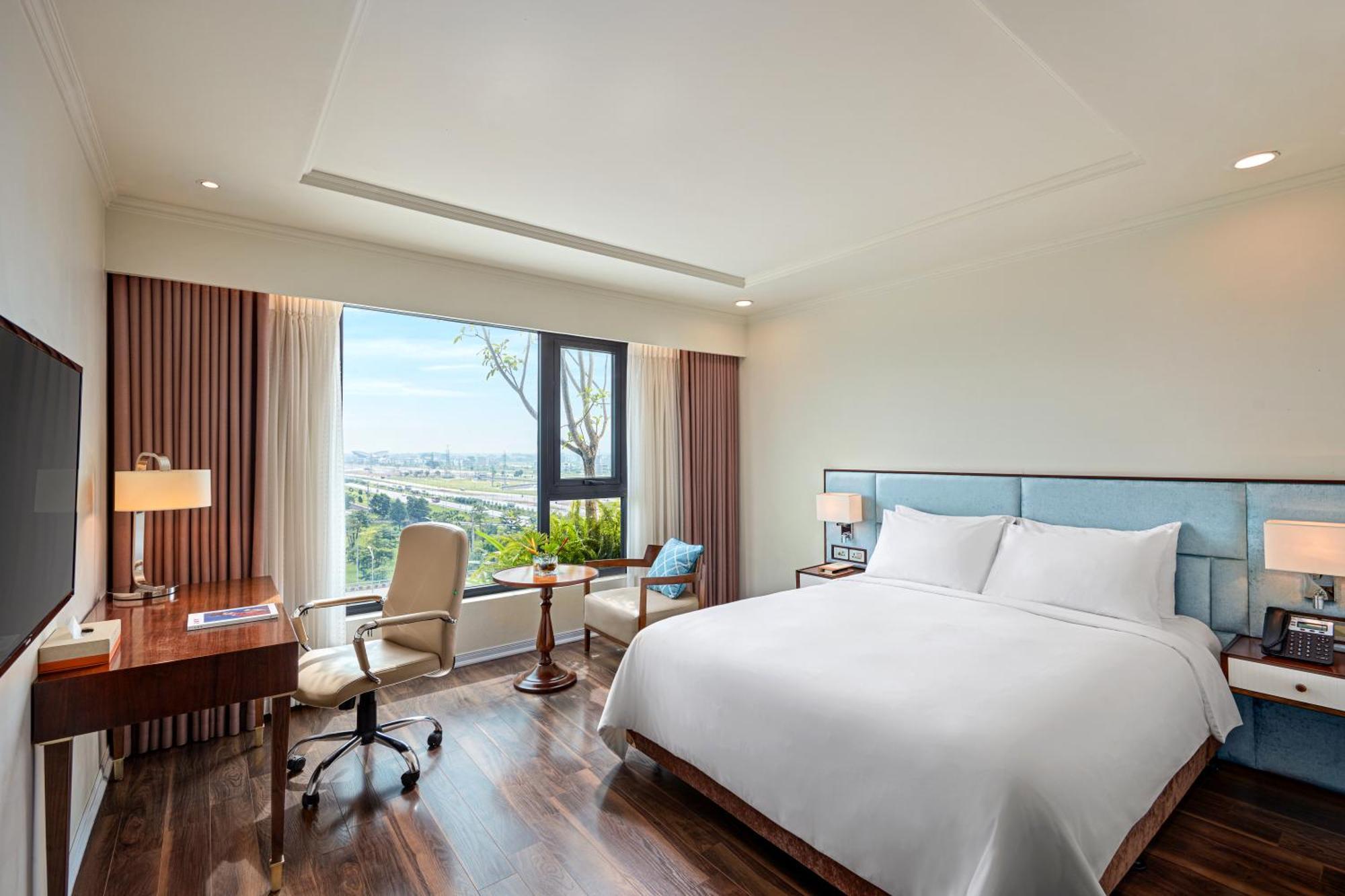 Ravatel Luxury Hotel Bac Giang Esterno foto
