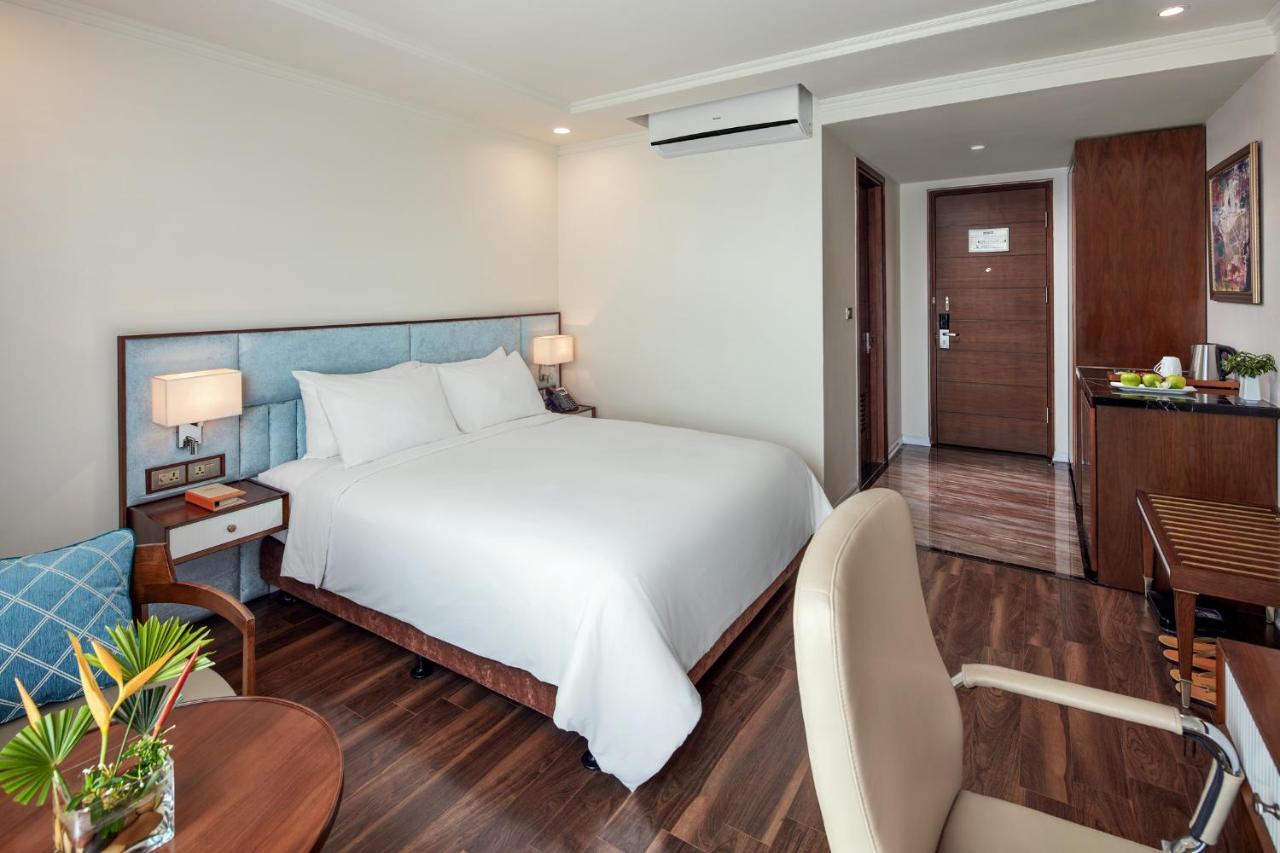 Ravatel Luxury Hotel Bac Giang Esterno foto