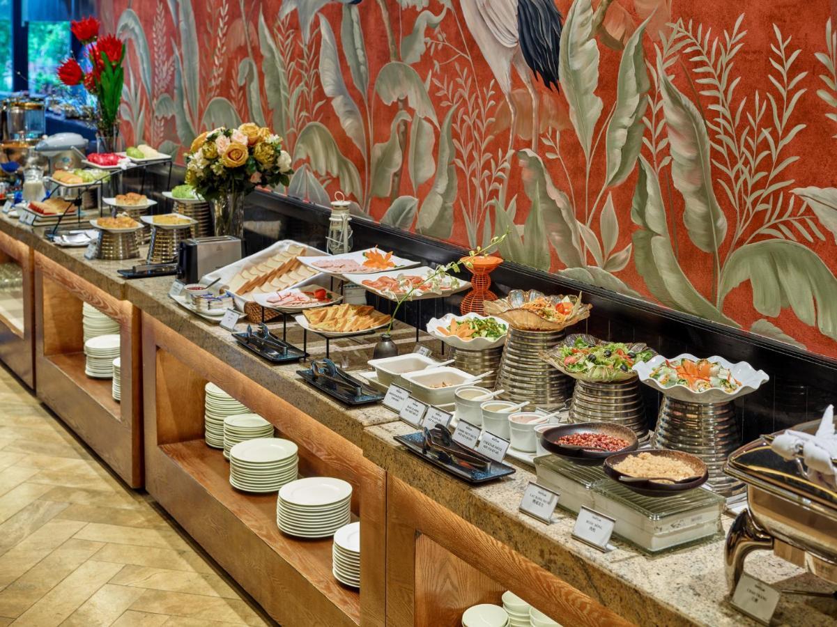 Ravatel Luxury Hotel Bac Giang Esterno foto