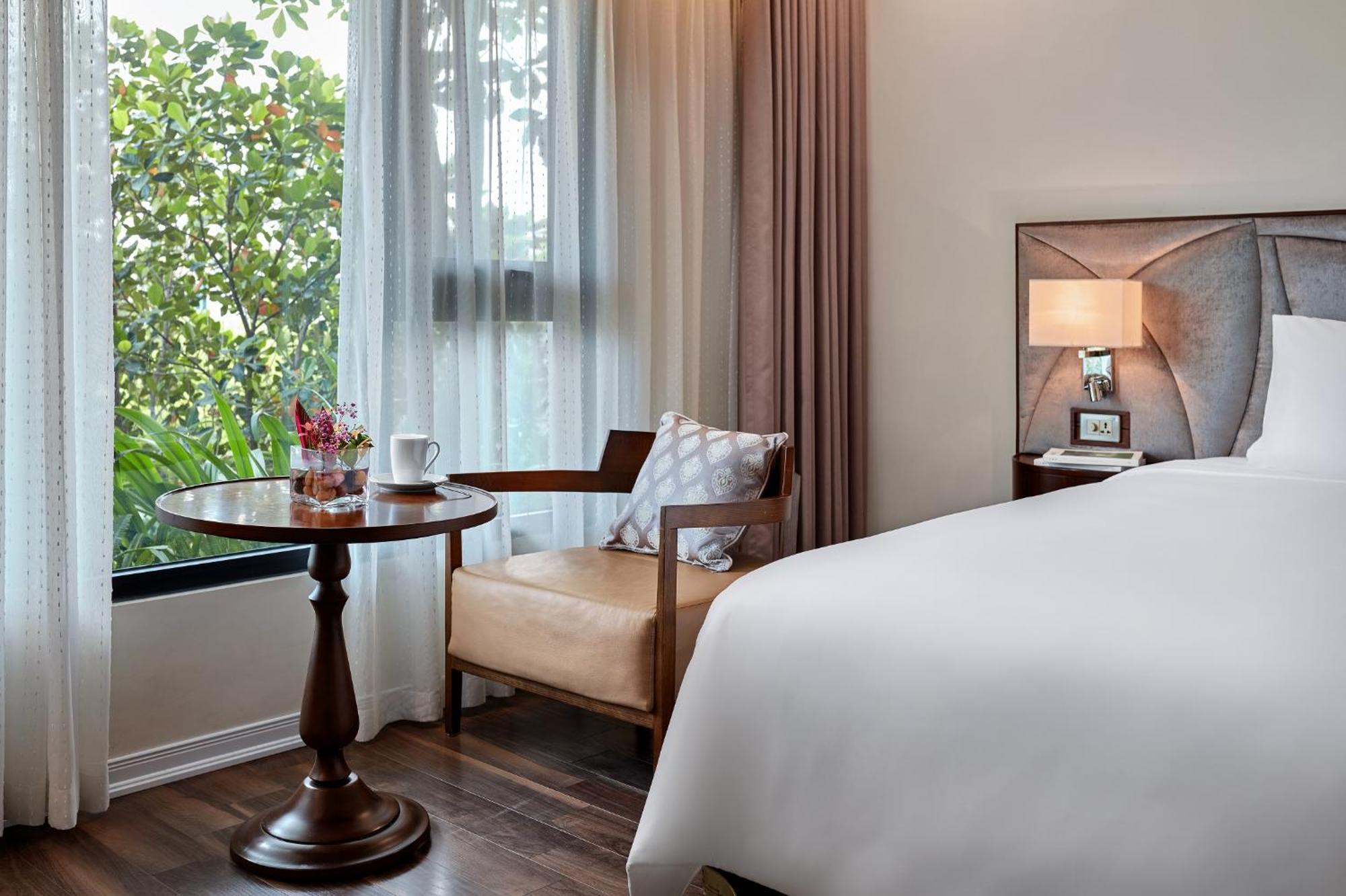 Ravatel Luxury Hotel Bac Giang Esterno foto